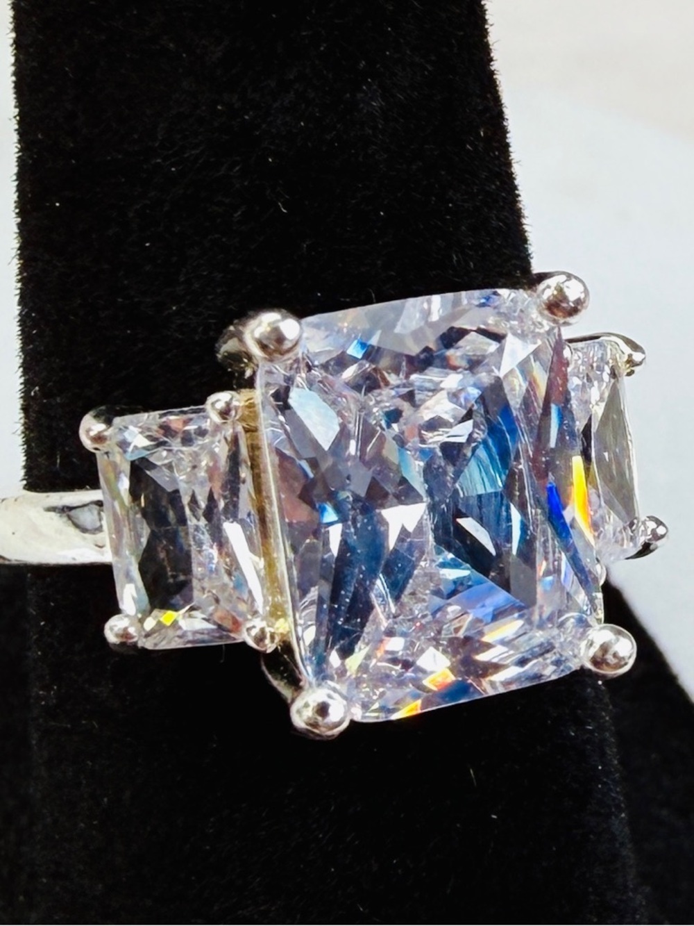 Elegant Silvertone Bling Wedding Ring size 4 3/4 View 2